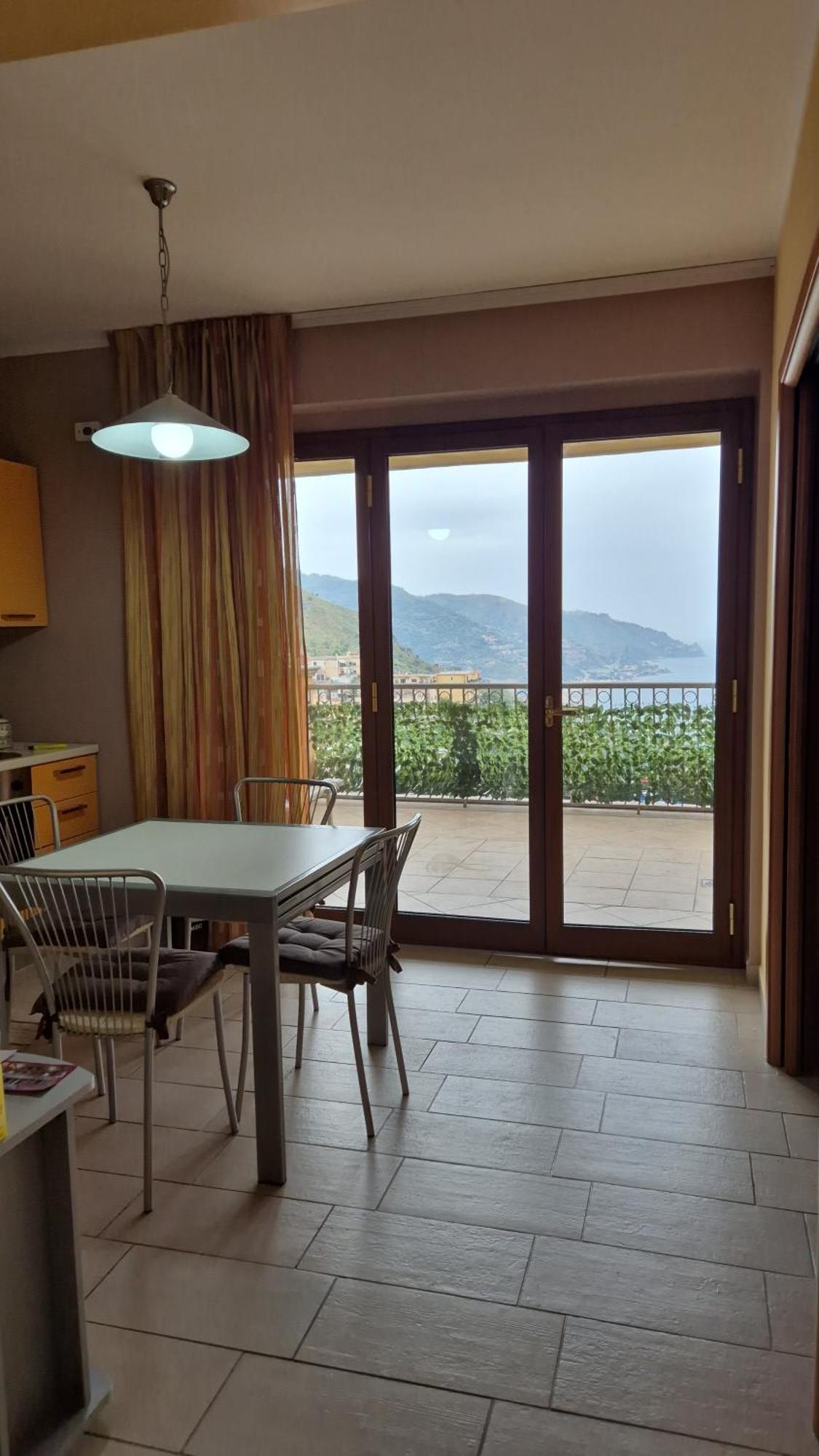 Casa Flavia Apartment ตาออร์มินา ภายนอก รูปภาพ
