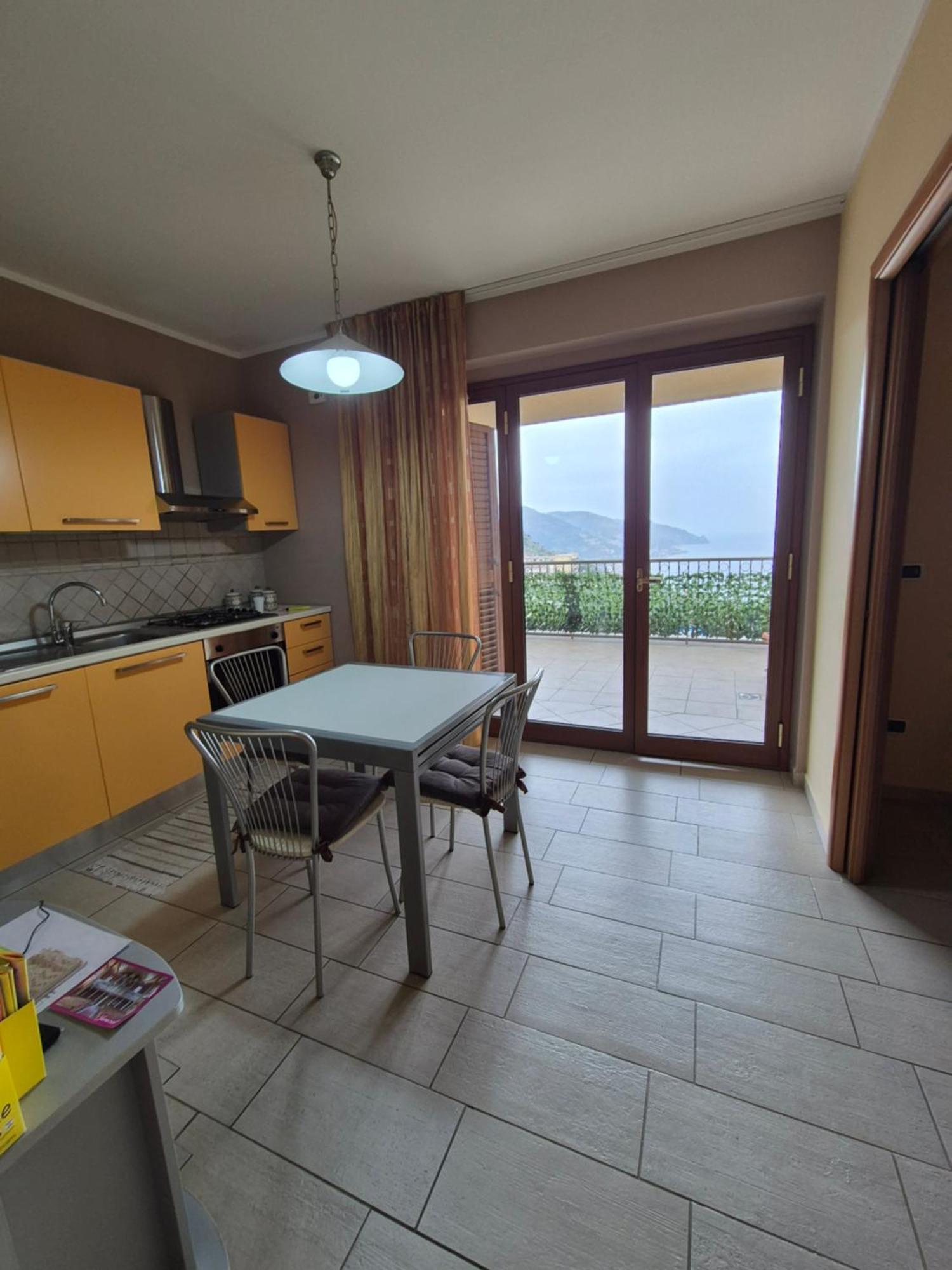 Casa Flavia Apartment ตาออร์มินา ภายนอก รูปภาพ
